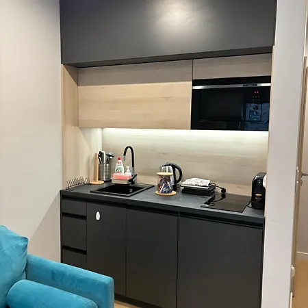 Chopin Park Lux Apartment, Self Check-in 24h, Free Parking, Air-conditioning Poznan