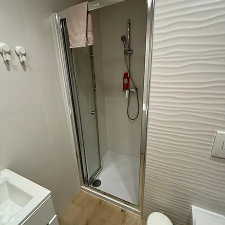 Chopin Park Lux Apartment, Self Check-in 24h, Free Parking, Air-conditioning *