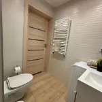 Chopin Park Lux Apartment, Self Check-in 24h, Free Parking, Air-conditioning דירה *